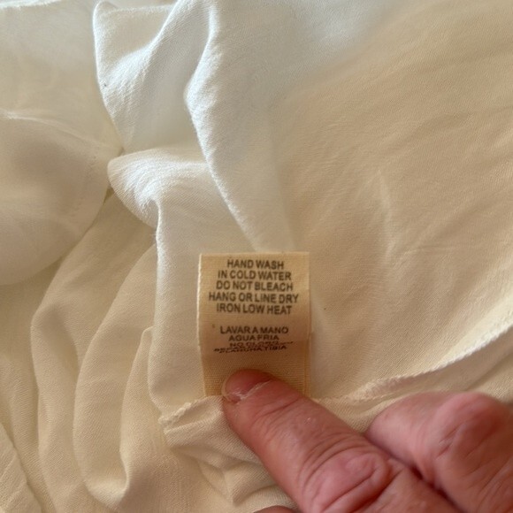 ILLA ILLA Deep V Neck Dress NWT, Size Small - Picture 12 of 12